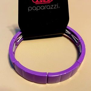 Purple metal stretch bracelet.